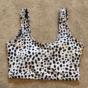 Balance Athletica Ascend Top: Snow Leopard